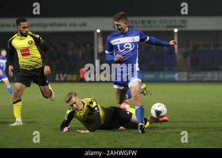 HARTLEPOOL, ENGLAND - am 1. Januar Tyler Hamilton von Hartlepool United ist während der Vanarama nationalen Liga Match zwischen Hartlepool United und Harrogate Stadt im Victoria Park, Hartlepool am Mittwoch, den 1. Januar 2020 in Angriff genommen. (Credit: Mark Fletcher | Kredit: MI Nachrichten & Sport/Alamy leben Nachrichten Stockfoto