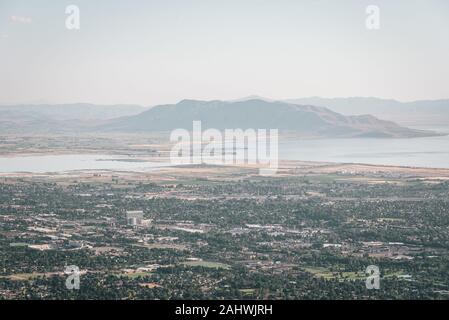 Blick über den grossen Salzsee und Orem, Utah, von Squaw Peak übersehen Stockfoto