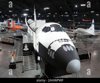 Space Shuttle Mannschaftsraum Trainer (Stromkreis 1) am National Museum der United States Air Force (früher der United States Air Force Museum, Wright-Patterson Air Force Base in Dayton, Ohio, USA. Stockfoto