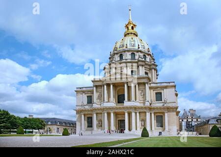 Die Kirche von Les Invalides, Paris, Begräbnisstätte von Napoleon Bonaparte. Stockfoto