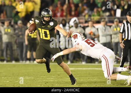 Pasadena, Kalifornien, USA. 1 Jan, 2020. Während die Wisconsin Badgers gegen Oregon Ducks Rose Bowl game am 1. Januar 2020. Credit: Dalton Hamm/ZUMA Draht/Alamy leben Nachrichten Stockfoto