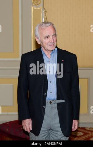 Mailand, 09. Oktober 2009, Foto Call Pressekonferenz Präsentation der Konzerte in Italien von Charles Aznavour Stockfoto