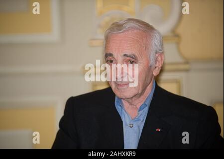 Mailand, 09. Oktober 2009, Foto Call Pressekonferenz Präsentation der Konzerte in Italien von Charles Aznavour Stockfoto