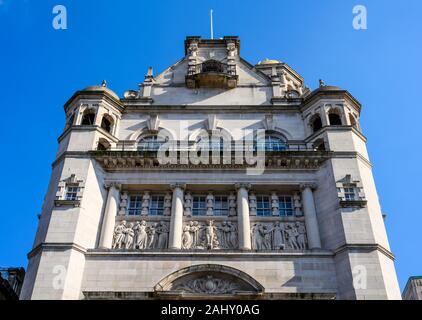 Die Royal Insurance Building (1903) war die Zentrale der Royal Insurance Company. Es ist nun das Aloft Liverpool Hotel. Liverpool, Großbritannien. Stockfoto