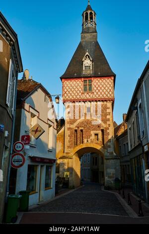 Frankreich, Yonne, Saint Fargeau Dorf, der Belfried Stockfoto