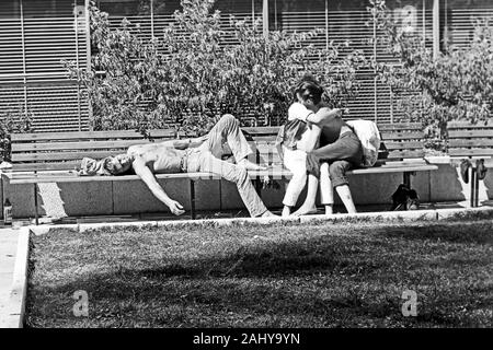 Idylle zwischen Stockholms Hochhäusern, 1969. Idyllische Szenen inmitten von Stockholm, Türme, 1969. Stockfoto