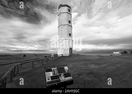 Die Chalk Turm bei Flamborough Head, 1674 als Leuchtturm gebaut, East Riding von Yorkshire, England, Großbritannien Stockfoto