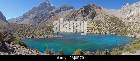 Türkisfarbenen Alaudin See in Fann Berge - Tadschikistan - Asien Stockfoto