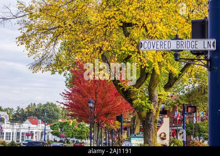 Frankenmuth, Michigan, USA - 9. Oktober 2018: Die Innenstadtstraßen der beliebten Touristenstadt Frankenmuth. Stockfoto