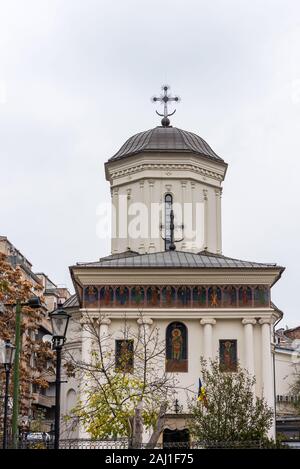 Turm von Saint Demetrius Kirche im historischen Zentrum von Bukarest, Rumänien Stockfoto