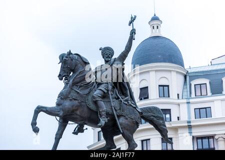 Reiterstandbild von Michael der Tapfere in Bukarest, Rumänien, und der Fürst der Walachei, der Moldau und De-facto-Herrscher von Siebenbürgen Stockfoto