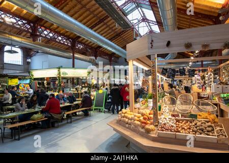 Innenraum der Halle, Colmar, Elsass, Frankreich, Europa Stockfoto