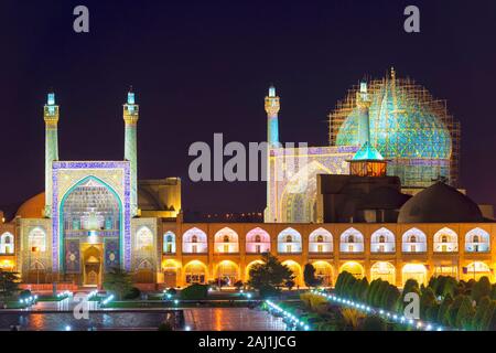 Masjed-e Imam Moschee bei Nacht, Maydam-e Iman Square, Esfahan, Iran Stockfoto