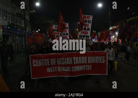 Eine Rallye wurde organisiert, um die All India Generalstreik am 8. Januar 2020 zu unterstützen. Zentrale Arbeiterorganisationen, industriellen Föderation, Bank beschäftigt Union fordert eine allgemeine Alle Indien Streik am 8. Januar 2020 allgemein Religion der Nachfrage von NRC, NPR, CAA zu Protest gegen Datensatz Verkauf von nationalen Vermögens Protest von Modi Govt. INTUC, AITUC, HMS, CITU, AIUTUC, TUCC, SEWA, AICCTU, LPF, UTUC, unabhängige Verbände und Vereinigungen der verschiedenen Sektoren, darunter einige unabhängige Gewerkschaften für einen bundesweiten nannte diese Generalstreik unterstützt. Die Gewerkschaften hatten vor kurzem die Mitte gedrängt CAA aufzuheben. Stockfoto