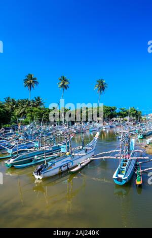 Fischerboote in der Nähe von Galle, Sri Lanka, Asien Stockfoto