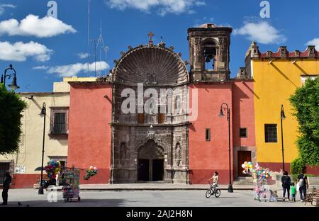 Templo de Nuestra Señora de la Salud im Jahre 1735 gebaut, San Miguel de Allende, Mexiko Stockfoto