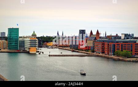 Kopenhagen die Skyline der Stadt vom Hafen an einem bewölkten Tag im August, Dänemark. Bild auf August 9 2019 gesehen Stockfoto