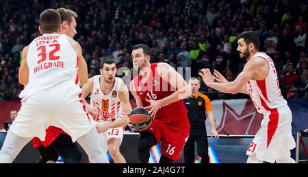 Belgrad, Serbien. 2 Jan, 2020. Paul Zipser der FC Bayern München treibt in den Warenkorb. Credit: Nikola Krstic/Alamy leben Nachrichten Stockfoto