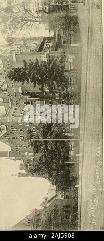 Triumphe und Wunder des 19. Jahrhunderts, die wahre Spiegel einer phänomenalen Ära, ein Volumen von ursprünglichen, unterhaltsame und lehrreiche historische und beschreibenden Schriften, zeigen die vielen und erstaunliche Errungenschaften die hundert Jahre von materiellen, intellektuellen, sozialen und moralischen Fortschritt.. . Fortschritte der Medizin (541 durchaus eine große Öffnung geblieben, die die Natur mit einem Ventil geschlossen. Durch Drücken - das Ventil zur Seite ing, das Innere des Magens kann erkundet werden. Durch die Arbeit der experimentellen Physiologen in den Labors, die Studie über die Wirkung von Drogen auf die Lungen, das Herz Stockfoto