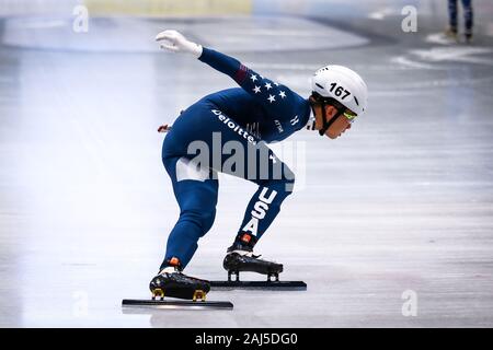 Dresden, Deutschland, Februar 03, 2019: Thomas Insuk Hong von USA konkurriert während der ISU-Eisschnelllauf-WM Stockfoto