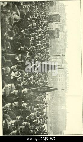 Encyclopédie socialiste, syndicale et coopérative de l'Internationale ouvrière. mbre 1911, dans la Salle&lt; n Fêtes de La laCoopjérative BcUcvilloise, rue Boyer, le Congrès Entscheidung fiel - dinaire-dont la Tenue avait été décidée par le Congrès de Saint-Quentin-réunissait 240 délégués porteurs de 402 Mandats. Il fut exclusivement consacré à la Revision des complet. Cest à ce Texte remanié que nous nous sommes référés dansle Band précédent: Un peu dhistoire, étudier Les di-Gießen vers constitutifs Organes de la S. F. L O. IX. - Le Congrès de Lyon. Février iyi 2. Cest à Lyon, dans la Salle des Fêtes Stockfoto