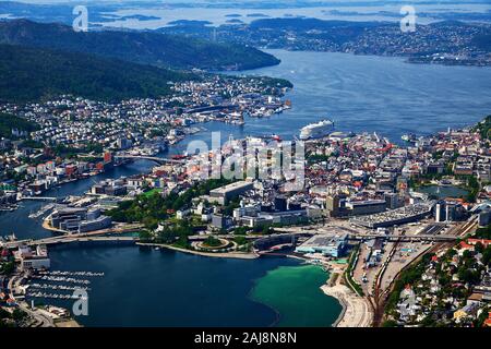 Blick auf die Stadt Bergen von Berg Ulriken Stockfoto