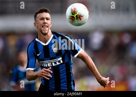 Lugano, Schweiz. 14. Juli, 2019: Ivan Perisic des FC Internazionale in Aktion während der Saison Fußball-Match zwischen dem FC Lugano und FC Internazionale. FC Internazionale gewann 2-1 über den FC Lugano. Credit: Nicolò Campo/Alamy Live Neue Stockfoto