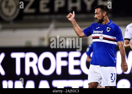 La Spezia, Italien. 7. August 2019: Fabio Quagliarella von UC Sampdoria Gesten während der Vorsaison freundlich Fußballspiel zwischen Spezia Calcio und UC Sampdoria. UC Sampdoria gewann 5-3 über Spezia Calcio. Credit: Nicolò Campo/Alamy Live Neue Stockfoto