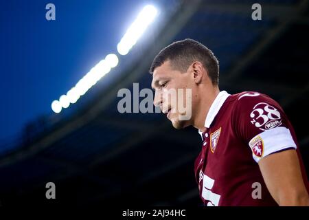 Turin, Italien. 8. August 2019: Andrea Belotti von Torino FC sieht vor dem UEFA Europa League dritte Qualifying Runde Fußballspiel zwischen Torino FC und FC Shakhtyor Soligorsk. Torino FC gewann 5-0 über FC Shakhtyor Soligorsk. Credit: Nicolò Campo/Alamy leben Nachrichten Stockfoto