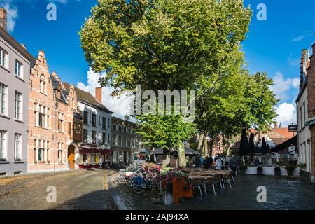 Brügge, Belgien - 14. September 2017: Brügge ist die Hauptstadt und größte Stadt der Provinz Westflandern. Das historische Stadtzentrum ist ein prominenter Stockfoto