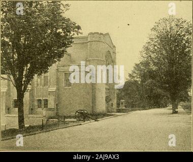 Eine Geschichte von Virginia für Jungen und Mädchen. GINIA. Er wasmade ein Commodore in der Konföderierten Marine seinen Erfindergeist in vielerlei Hinsicht andapplied. Beispielsweise, die er in der Herrichtung der famouswarship Virginia, eine der ersten Panzerschiffe inhistory unterstützt. Maury war Lehrer an der Lexington inSeptember, 1868 gewählt. Wenn er es sich später fewmonths Er und General Lee waren Nachbarn. Lee, Präsident von Washington College (nowWashington und Lee University) und Maury wasprofessor der Physik in Virginia Military In stellen. Und er lebte an der Lexington fast fiveyears - fast so lange, wie es allgemein L Stockfoto