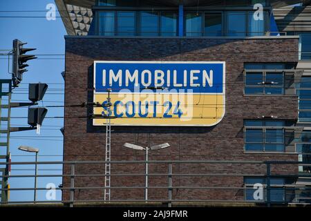 Immobilien Scout, Andreasstraße, Friedrichshain, Berlin, Deutschland Stockfoto