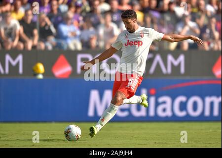 Florenz, Italien. 14. September 2019: Sami Khedira von Juventus Turin FC in Aktion während der Serie ein Fußballspiel zwischen ACF Fiorentina und Juventus Turin. Das Spiel endete mit einem 0:0 unentschieden. Credit: Nicolò Campo/Alamy leben Nachrichten Stockfoto