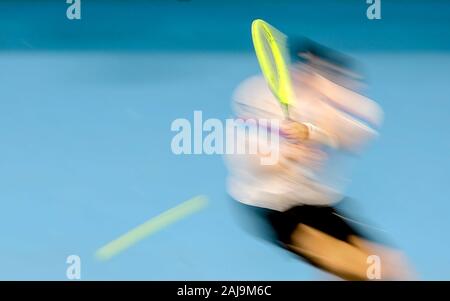 Brisbane, Australien. 3 Jan, 2020. Jan-Lennard Struff Deutschland liefert einen Schuß beim ATP-WM Gruppe F gegen Nick Kyrgios in Australien in Brisbane, Australien, am Jan. 3, 2020. Credit: Bai Xuefei/Xinhua/Alamy leben Nachrichten Stockfoto