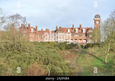 Britannia Kasernen, an Mousehold Heide, die als regimental Home für das Royal Norfolk Regiment zwischen 1885 und 1887 diente, ist jetzt aber unbenutzt und überlebt als Teil der HMP Norwich, Norwich, Norfolk. Stockfoto