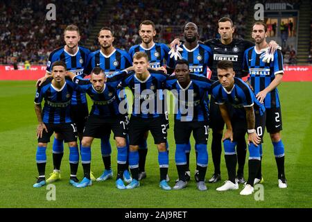 Mailand, Italien. 21 September, 2019: die Spieler des FC Internazionale posieren für ein Foto des Teams vor der Serie ein Fußballspiel zwischen AC Mailand und FC Internazionale. FC Internazionale gewann 2-0 über AC Mailand. Credit: Nicolò Campo/Alamy leben Nachrichten Stockfoto