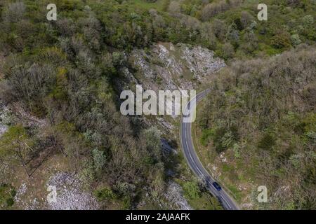 Cheddar Gorge, das zweitgrößte Naturwunder Großbritanniens, Luftbild Stockfoto