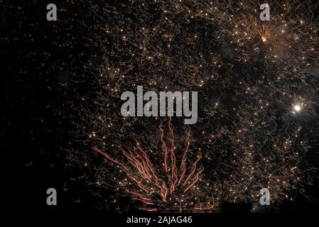 Abstrakte Feuerwerk über New York City Stockfoto
