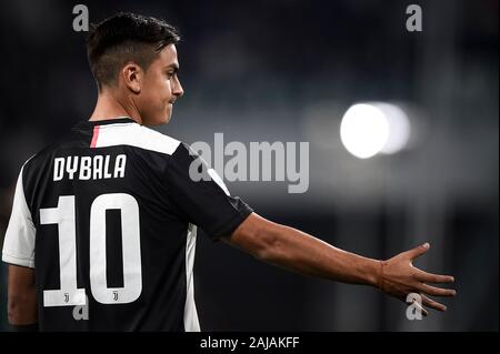 Turin, Italien. 19. Oktober, 2019: Paulo Dybala von Juventus Turin FC Gesten während der Serie ein Fußballspiel zwischen Juventus FC und FC Bologna. FC Juventus gewann 2-1 über FC Bologna. Credit: Nicolò Campo/Alamy leben Nachrichten Stockfoto