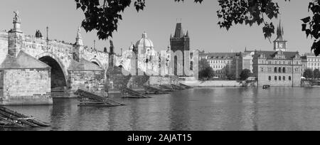 Prag - die Charles Braut aus West. Stockfoto