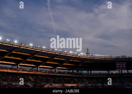 Turin, Italien, 27. Oktober, 2019: Stadio Olimpico Grande Torino abgebildet ist während der Serie ein Fußballspiel zwischen Torino FC und Cagliari Calcio. Das Match endete mit einem 1-1 Unentschieden. Credit: Nicolò Campo/Alamy leben Nachrichten Stockfoto