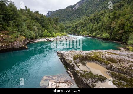 Schönen Bucht in den hohen Bergen, Fanns, Pamir. Stockfoto