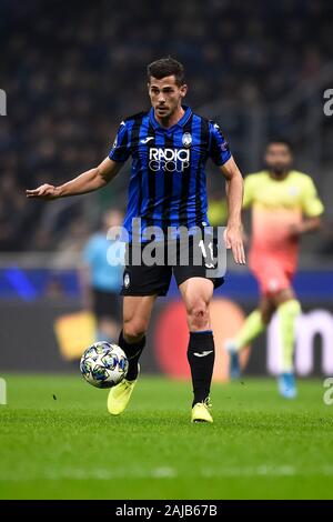 Mailand, Italien - 06. November 2019: Remo Freuler von Atalanta BC in Aktion während der UEFA Champions League Fußballspiel zwischen Atalanta BC und Manchester City FC. Das Match endete mit einem 1-1 Unentschieden. Credit: Nicolò Campo/Alamy leben Nachrichten Stockfoto