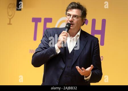 Turin, Italien - 26 Juni, 2019: Carlo d'Asaro Biondo, Präsident der EMEA-weiten strategischen Beziehungen für Google, spricht während 'TE@ch'Ereignis. Agnelli Stiftung und Google kündigen eine Zusammenarbeit in der Bildung, einschließlich Projekte innovative Lehrmethoden und Praktiken durch digitale Technologien und digitale Werkzeuge zu bauen. Credit: Nicolò Campo/Alamy leben Nachrichten Stockfoto