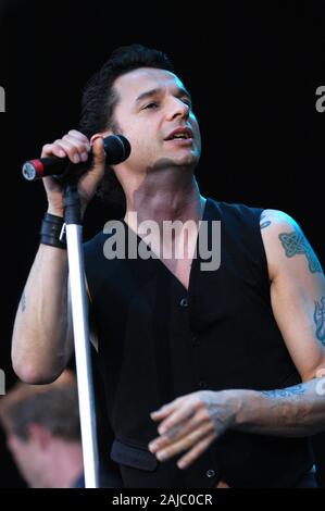 Italien Imola, 13-14-15 Juni 2003 Heineken Jammin' Festival 2003', 'Autodromo di Imola" Rennstrecke von Imola: Der Sänger Dave Gahan während des Konzerts Stockfoto