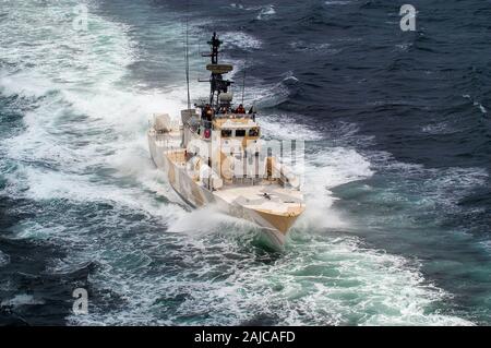 KNm Geir eine Hauk-Klasse MTB der norwegischen Marine die 14 Schiffe der Hauk-Klasse bildeten die Küstengefechtsflottilla, die sich alle bis 2008 ausgezahlt hatten Stockfoto