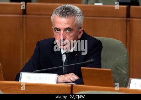 Turin, Italien - 01 Juli, 2019: Marco Protopapa, Assessor der Region Piemont, schaut an während der ersten Sitzung des neuen regionalen Rat des Piemont. Die Region Piemont gewählt Der neue Regionalrat mit den Stimmen von 26. Mai 2019. Credit: Nicolò Campo/Alamy leben Nachrichten Stockfoto