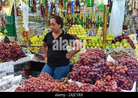 Verkäuferin, Lucas Galvez Markt, Merida Mexiko Stockfoto