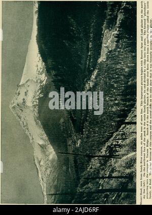 Die wächter der Columbia, Mount Hood, Mount Adams und Mount St. Helens. * Ein!^ y#^l^A, Gipfel des Mount Hood, von Mazama Roclc, zeigt die Sonne - cuppedice der Hochsommer.. 72 DIE HÜTER DES COLUMBIA seine Vorgänger im Amt als Guide. Im letzten Jahr hat er erweiterte seine Inn, und er ist jetzt auch die komfortable Unterkünfte für Kletterer an einem Lager fourmiles in der Nähe der Schneegrenze, auf dem Grat zwischen White River fromZigzag Gletscher Gletscher. MOUNT HOOD. Mount Hood ist der höchste Berg in Oregon, und wegen einer generalsymmetry in seiner Pyramidenform und die klare, weit gesehen featu Stockfoto