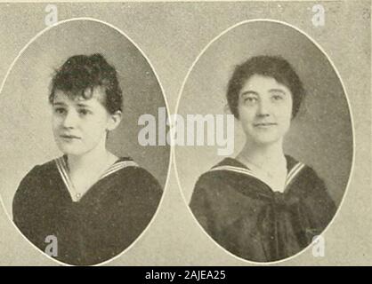 Die Ausbildung Schule vierteljährliche April, Mai, Juni 1916. W^I" ich Mm. 2 £?.? 33" 7 mm^4.:*- & Wenn Nell DlX. N-Lüge Scherz. - An der Narbe. s tliat niemals eine Wunde. Selma EdmlNdsox-Liebenden geht in der Hoffnung; einige Cupid tötet witli Pfeile, einige mit Tropen. CtLAUYS Warrkx - Schönheit und Ehre in Ihr sind so vermischt. Trilhv Smith - ich zähle m. x.se. f in notliini; - so glücklich, wie in einer Seele die Erinnerung an meine goodfriends. - R 7+ TlIK ri! AlM. (; Scilool. (^) rAlI TKIil. V Stockfoto